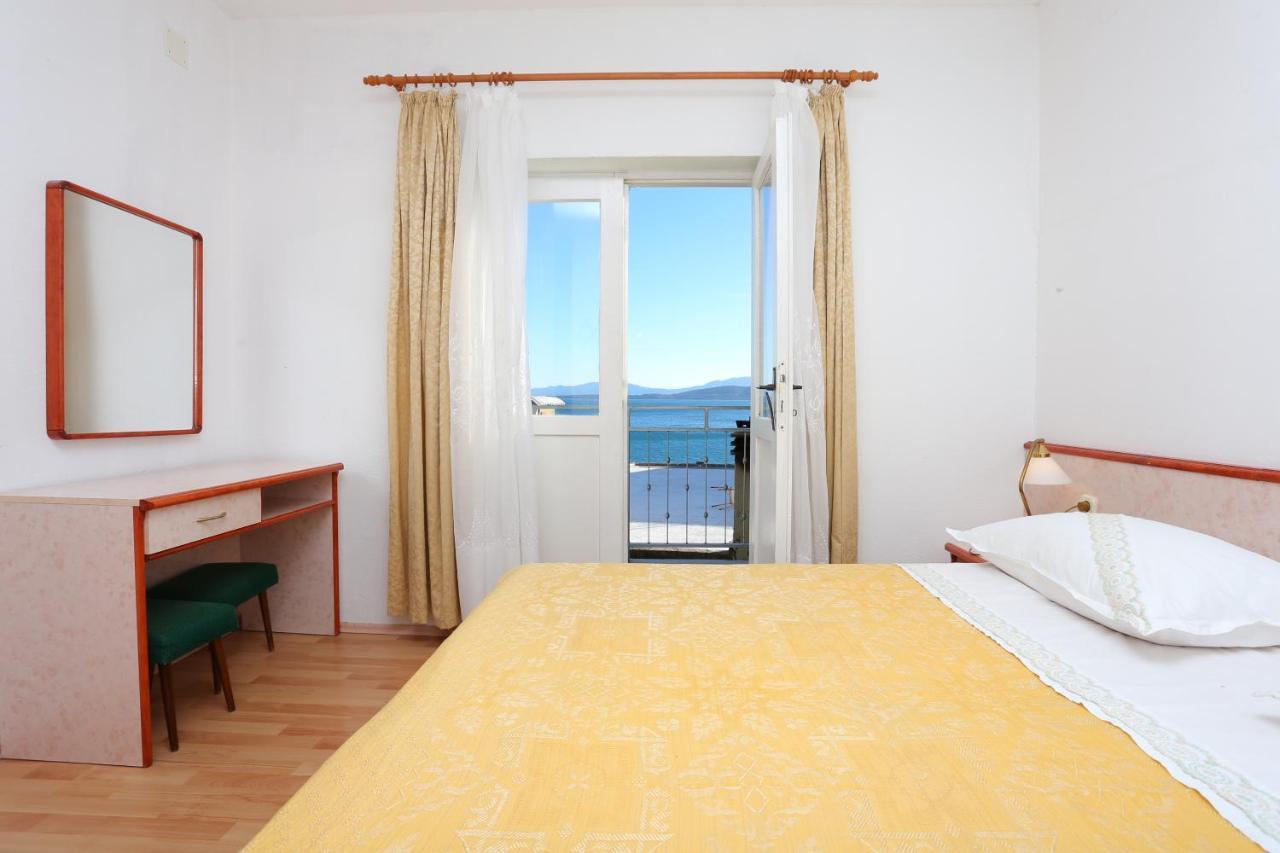 Apartment Igrane 311B Luaran gambar